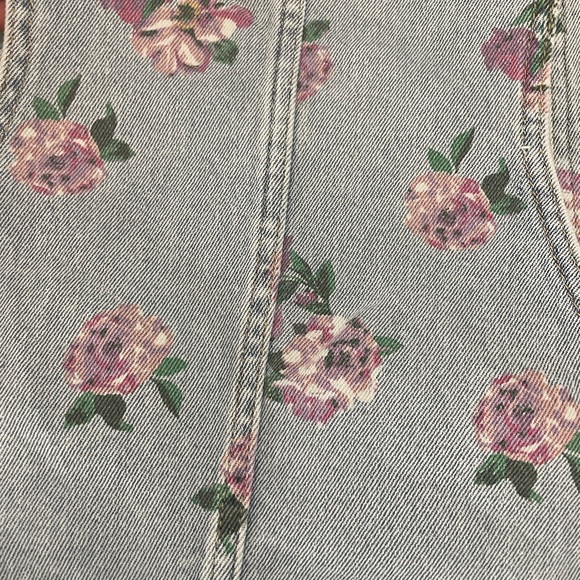 Wild Fable ๐น Cropped Denim Vest light Blue jeans, size XS, floral design ๐๐ - Picture 10 of 12